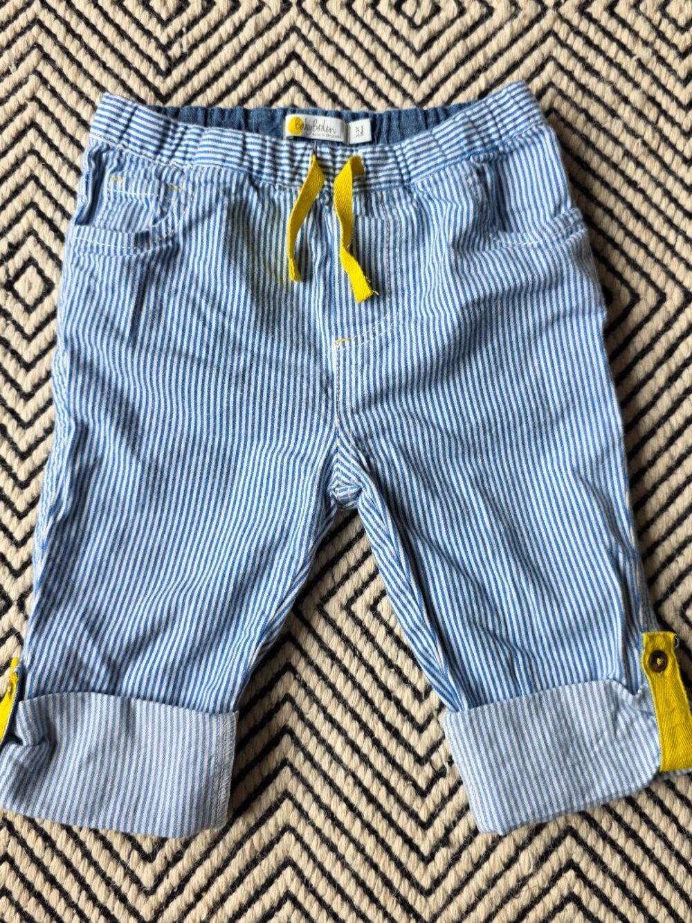 Size 2-3Y Baby Boden White & Blue Ticking Stripe Roll-up Pants